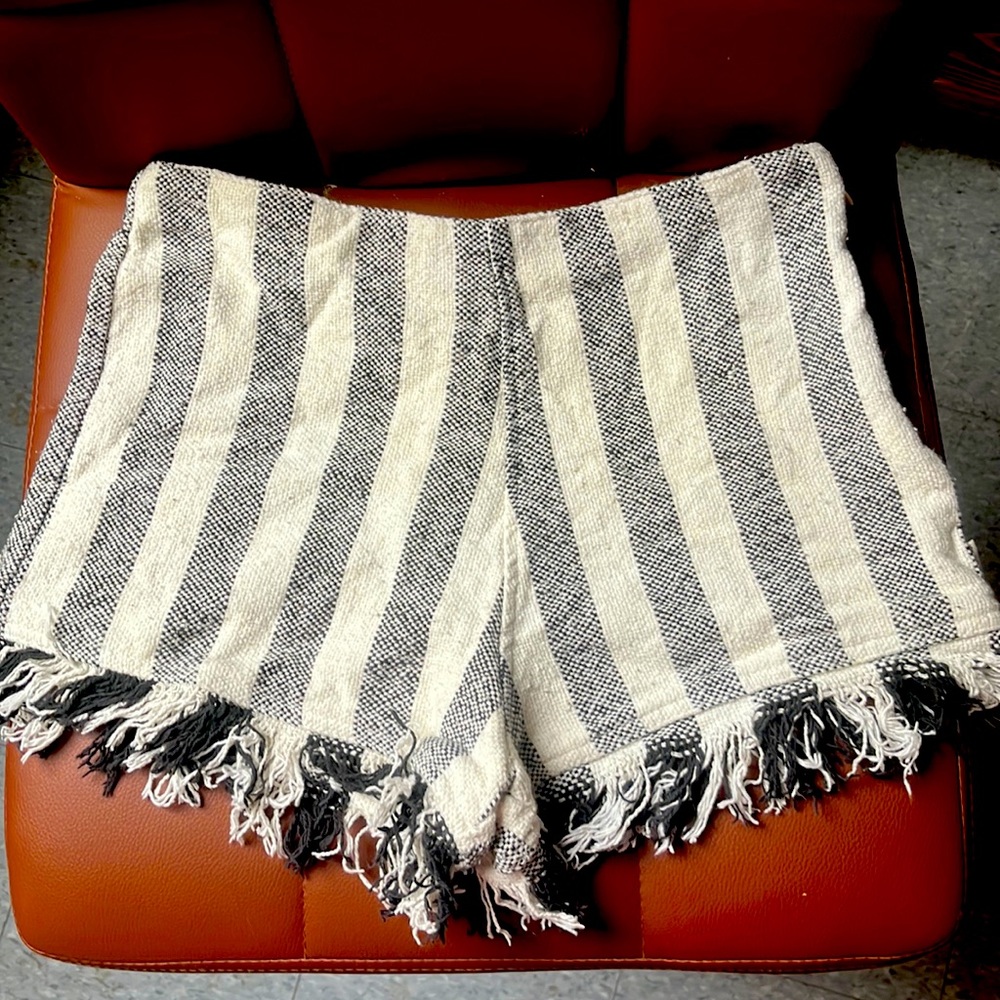 Volcom shorts